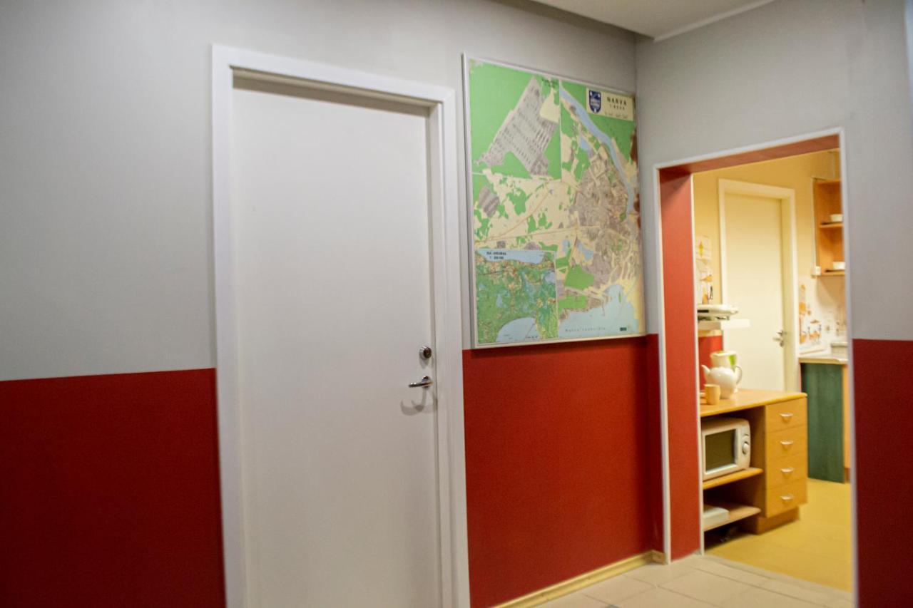 Spordihostel Voidu 17Aナルヴァ エクステリア 写真