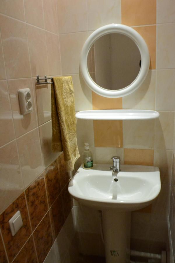 Spordihostel Voidu 17Aナルヴァ エクステリア 写真