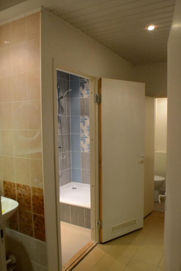Spordihostel Voidu 17Aナルヴァ エクステリア 写真